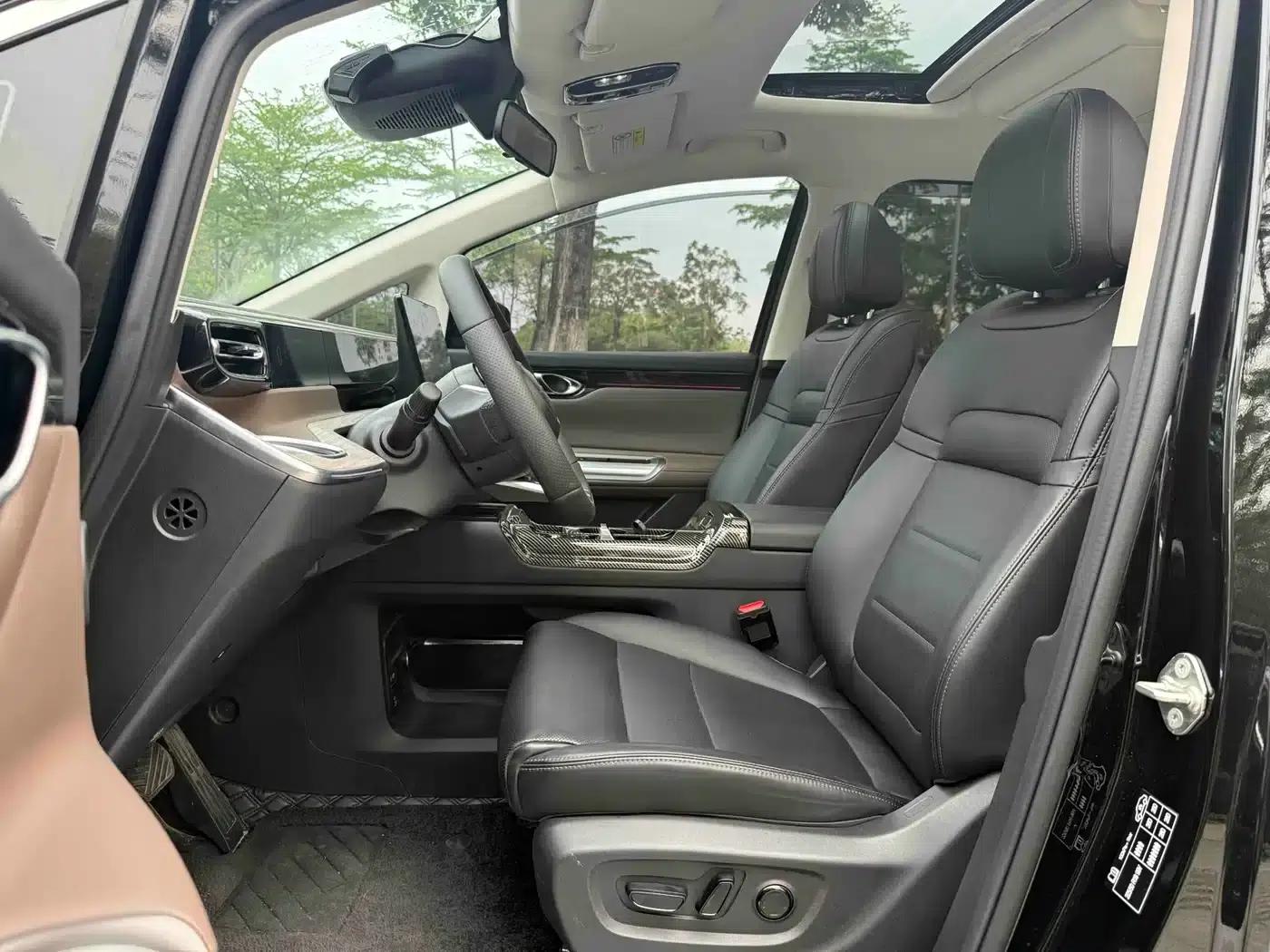 Trumpchi E8 PHEV 2024 Model 150km MAX+ — миниатюра 5