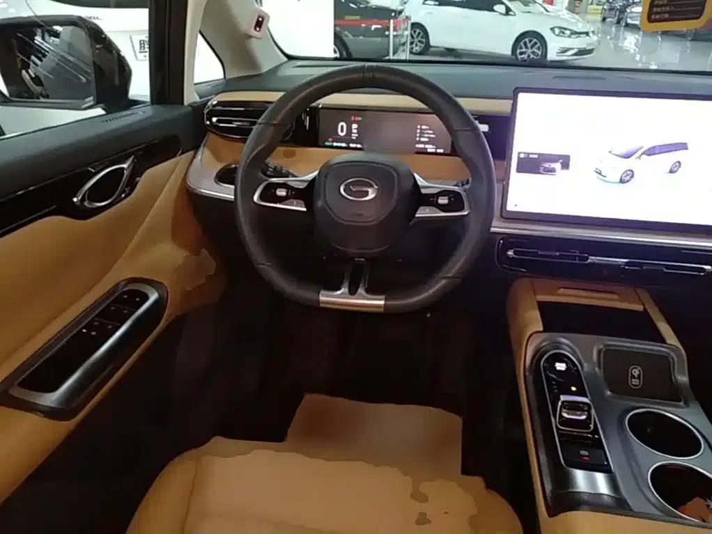 Trumpchi E8 PHEV 2024 Model 150km MAX — миниатюра 11