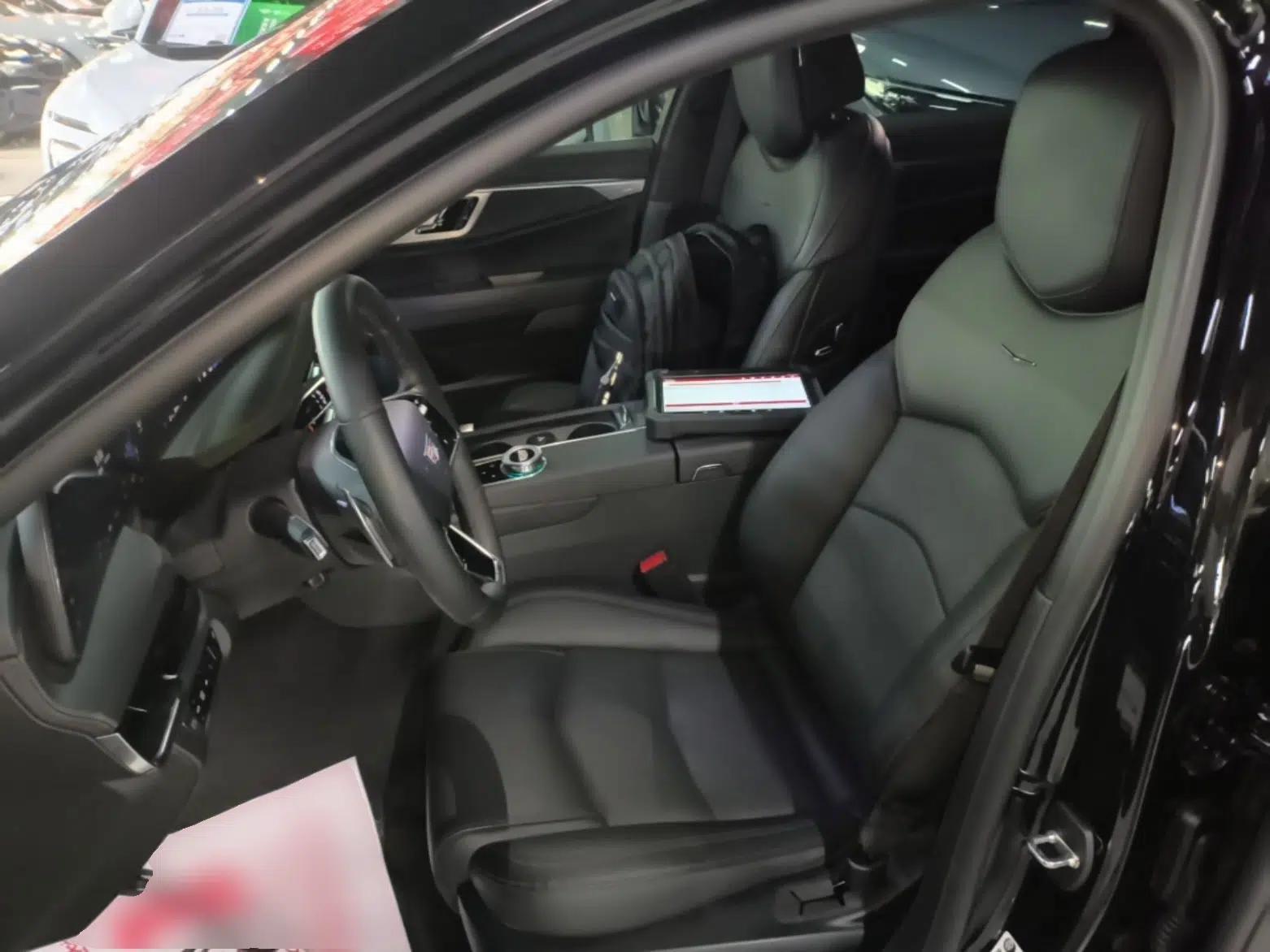 Cadillac CT6 2023 28T Luxury Version — миниатюра 18