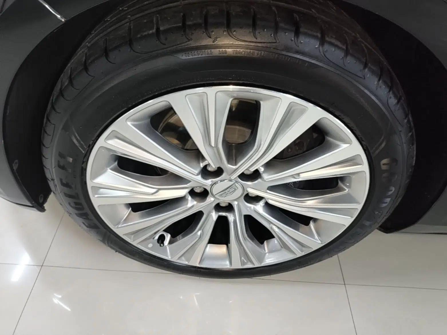 Cadillac CT6 2023 28T Luxury Version — миниатюра 8
