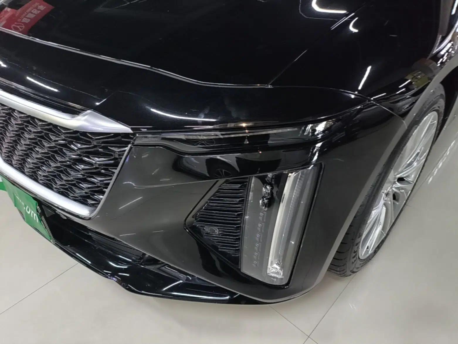 Cadillac CT6 2023 28T Luxury Version — миниатюра 9