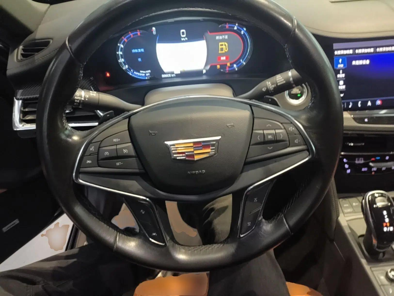 Cadillac CT6 2019 28T Luxury Model — миниатюра 14