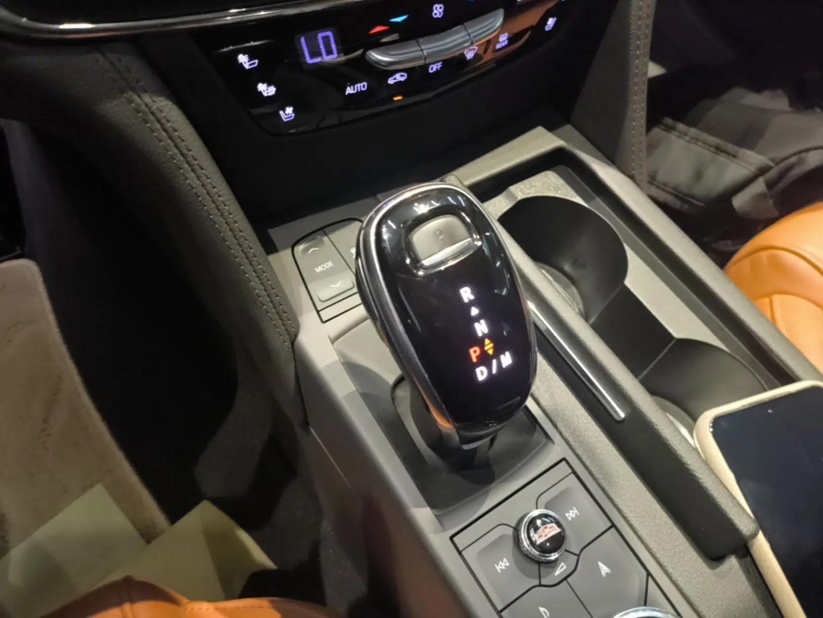 Cadillac CT6 2019 28T Luxury Model — миниатюра 17