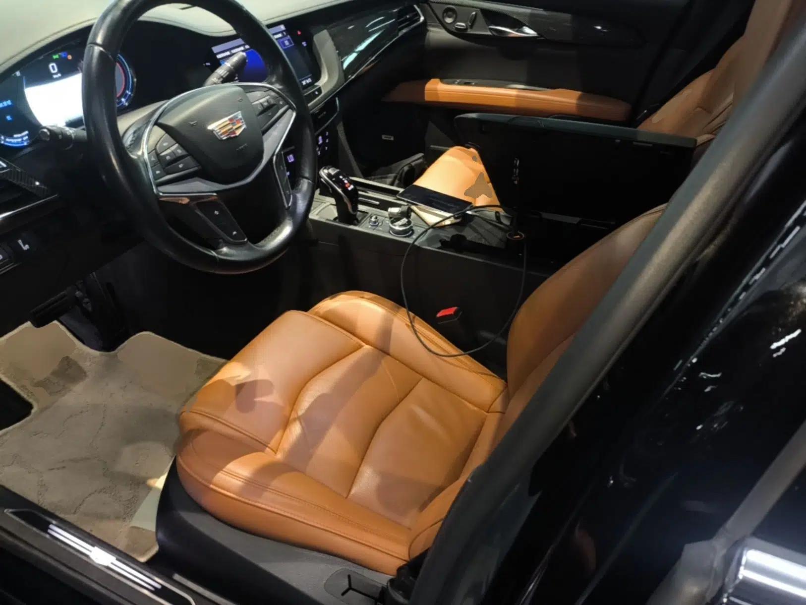 Cadillac CT6 2019 28T Luxury Model — миниатюра 18