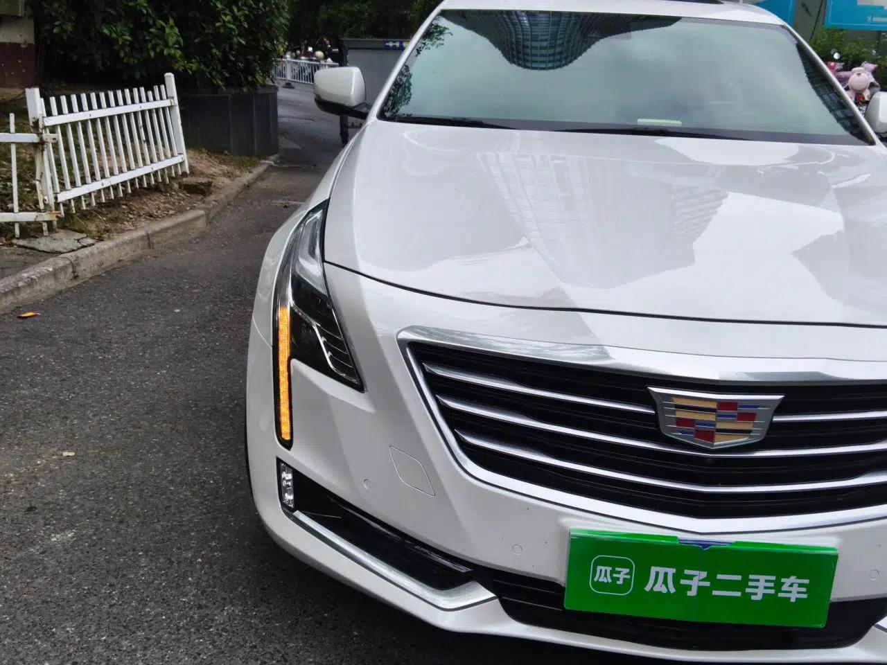 Cadillac CT6 2017 28T Premier Model — миниатюра 7