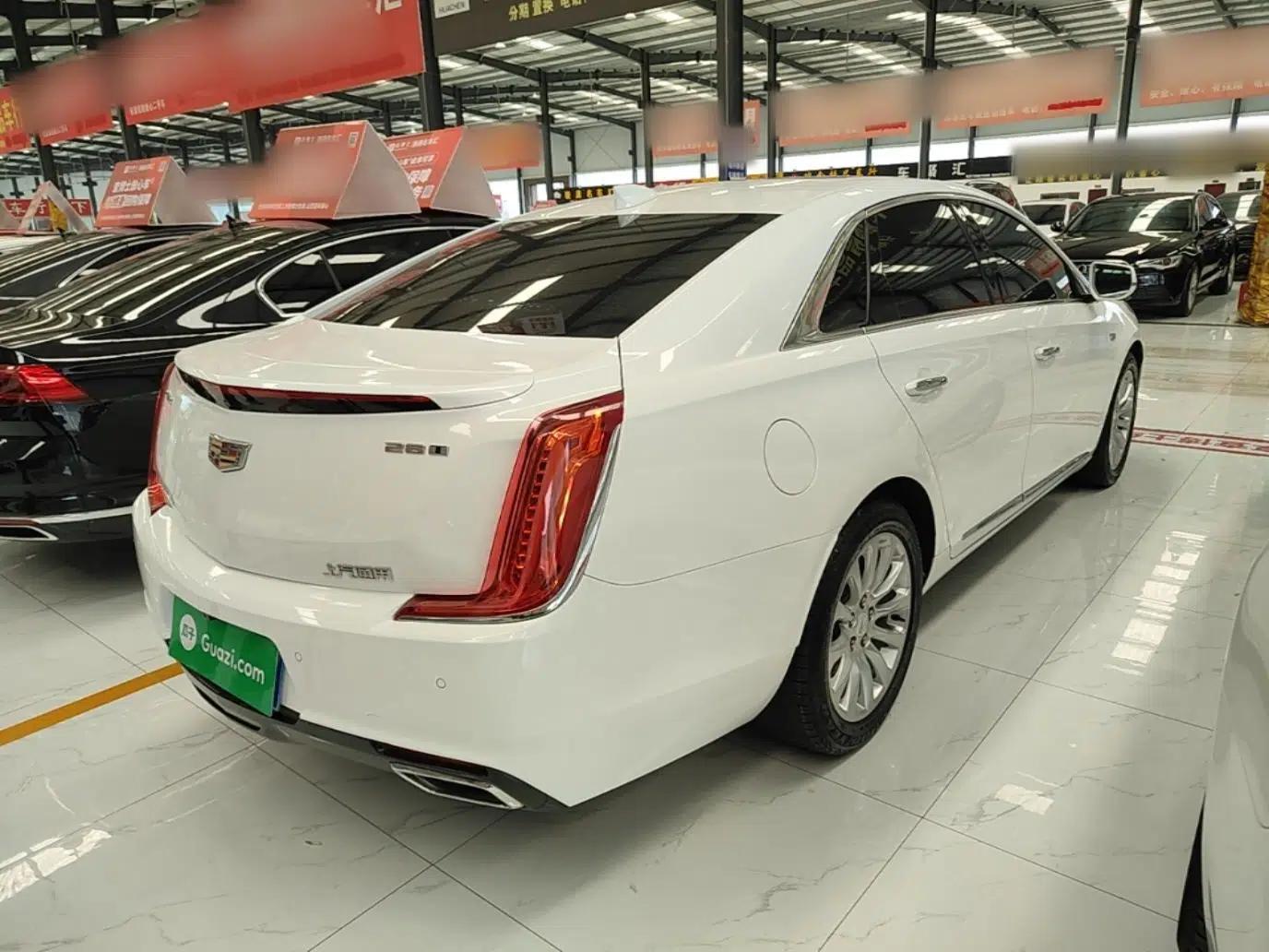 Cadillac XTS 2018 28T Elite Edition — миниатюра 4