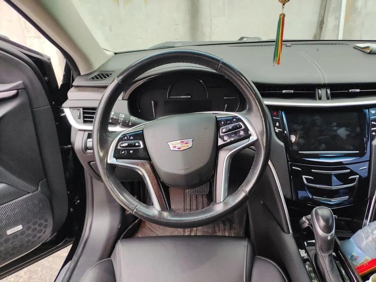 Cadillac XTS 2018 28T Elite Edition — миниатюра 11