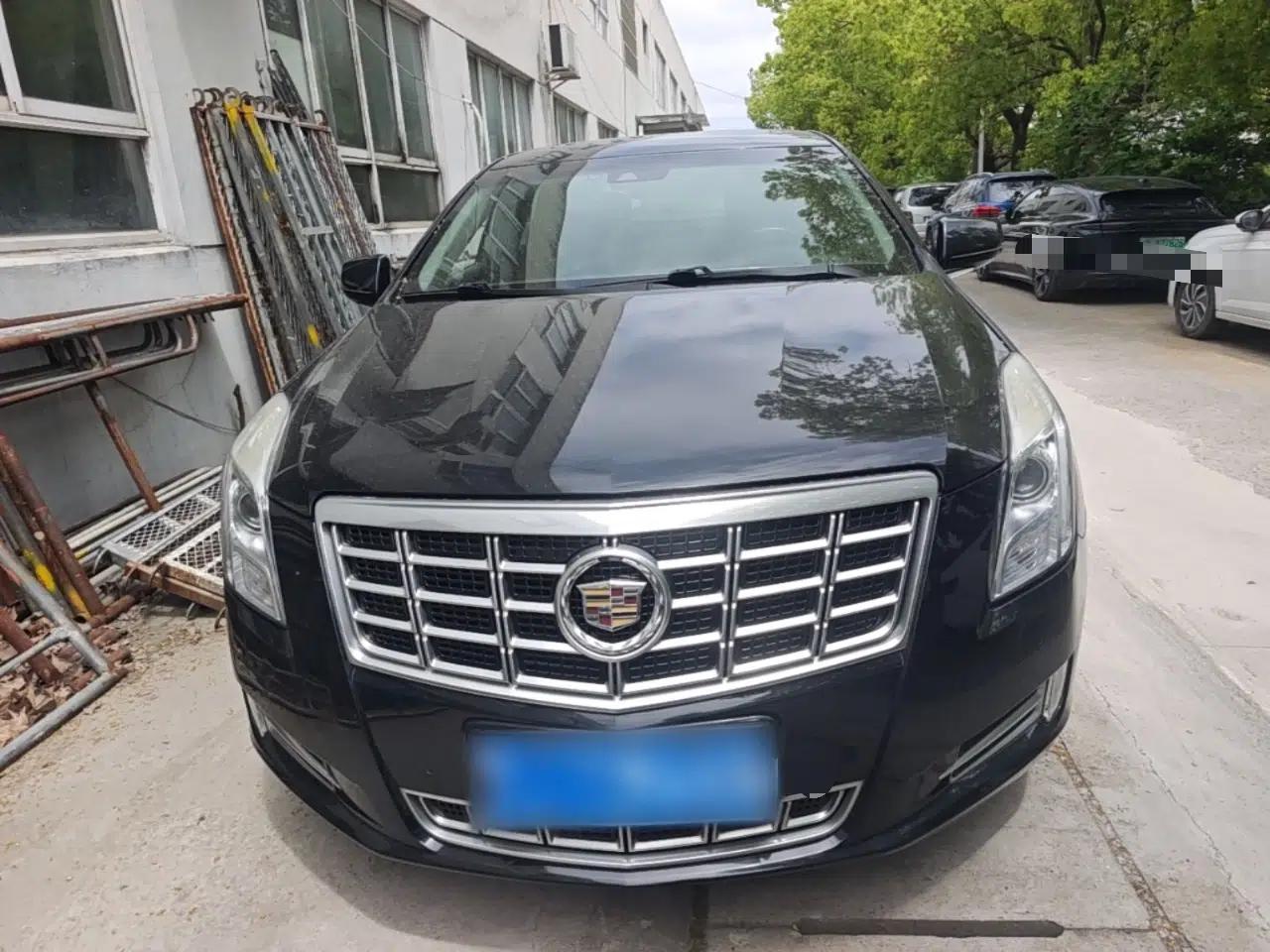 Cadillac XTS 2014 28T Luxury Model — миниатюра 2