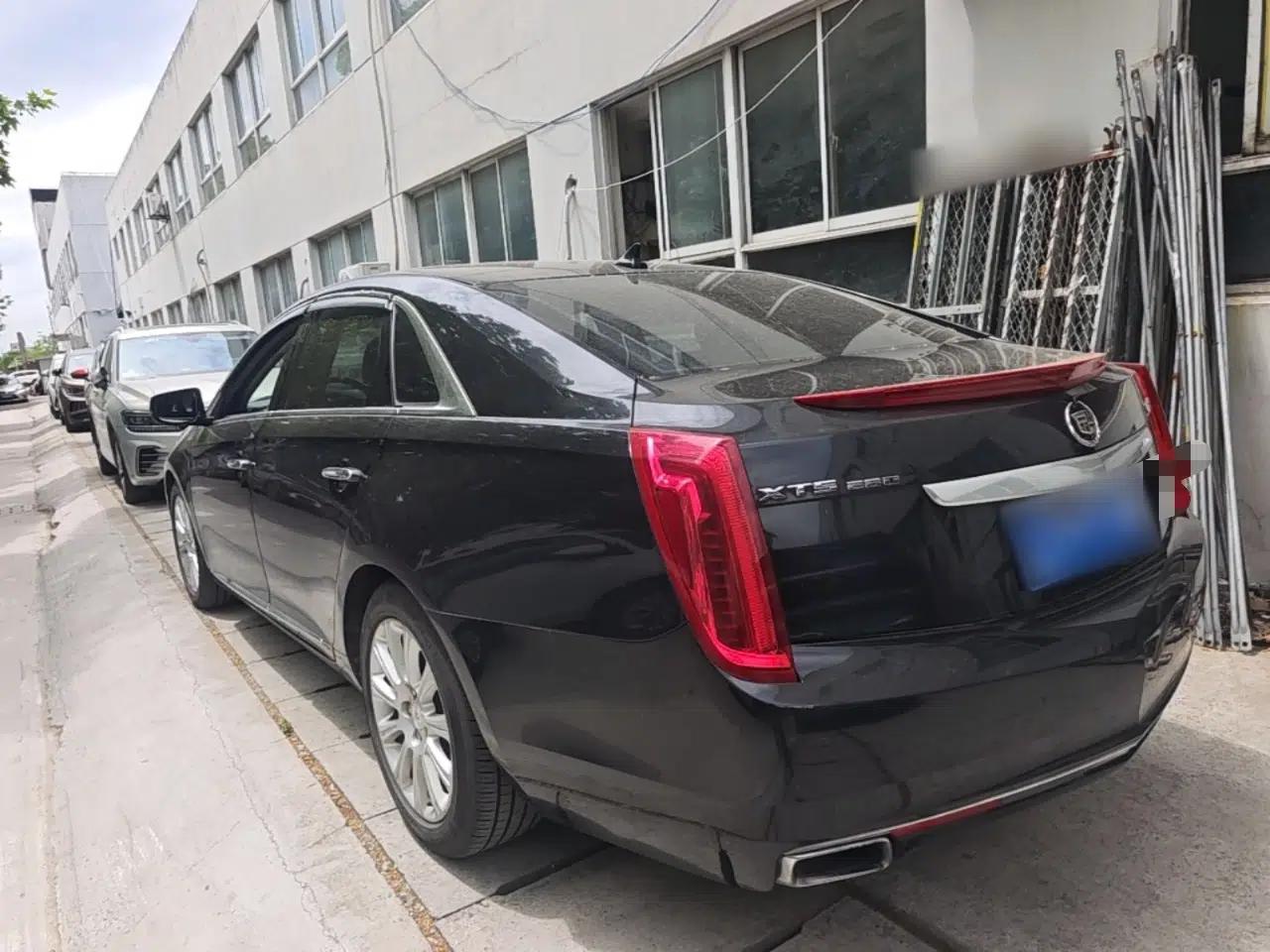 Cadillac XTS 2014 28T Luxury Model — миниатюра 4