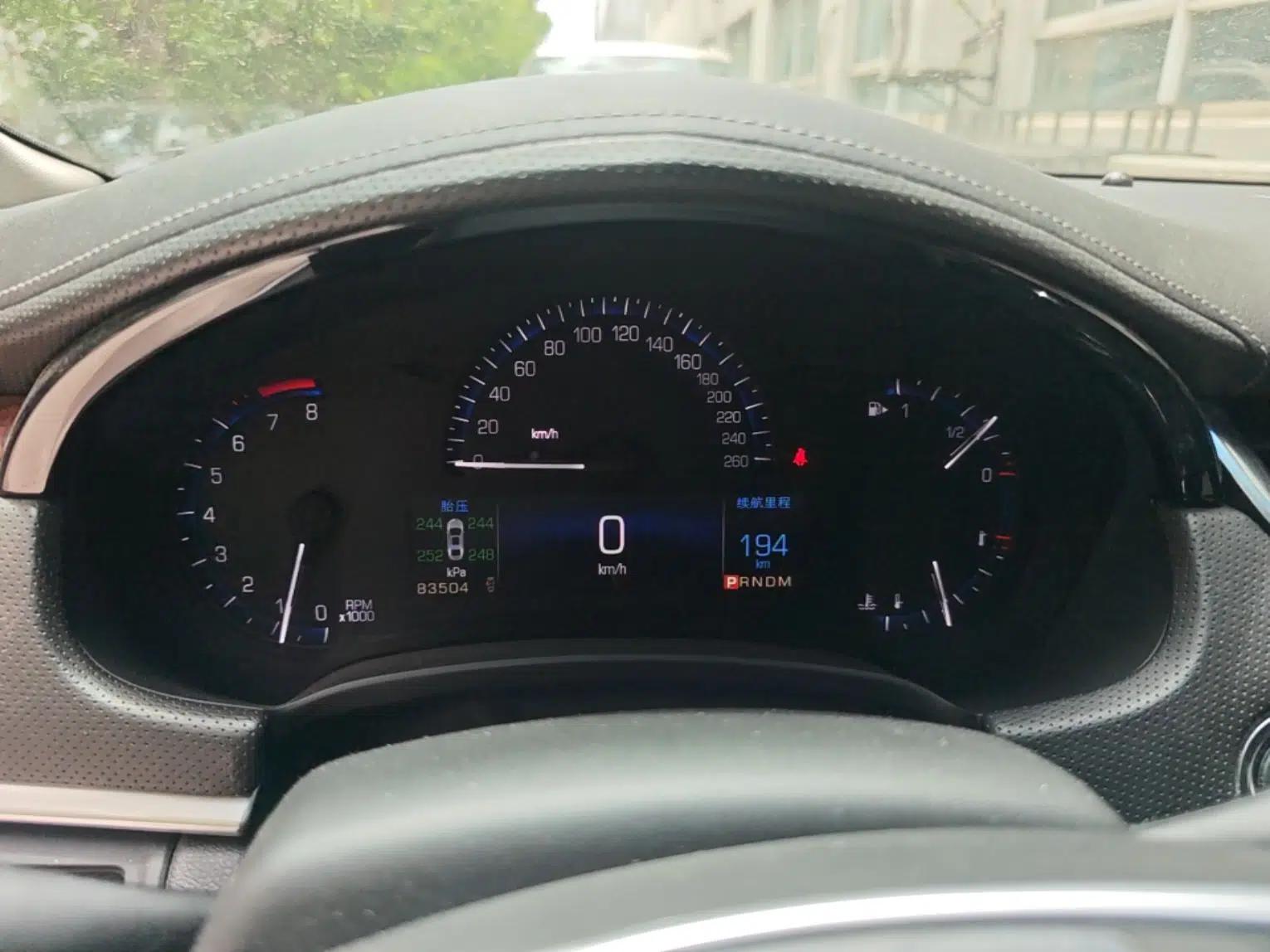 Cadillac XTS 2014 28T Luxury Model — миниатюра 10