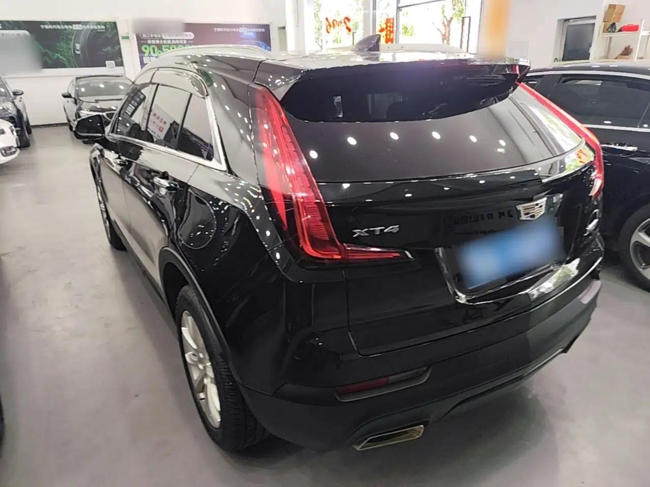 Cadillac XT4 2020 Revised Version 28T Two-Wheel Drive Tech Edition — миниатюра 4