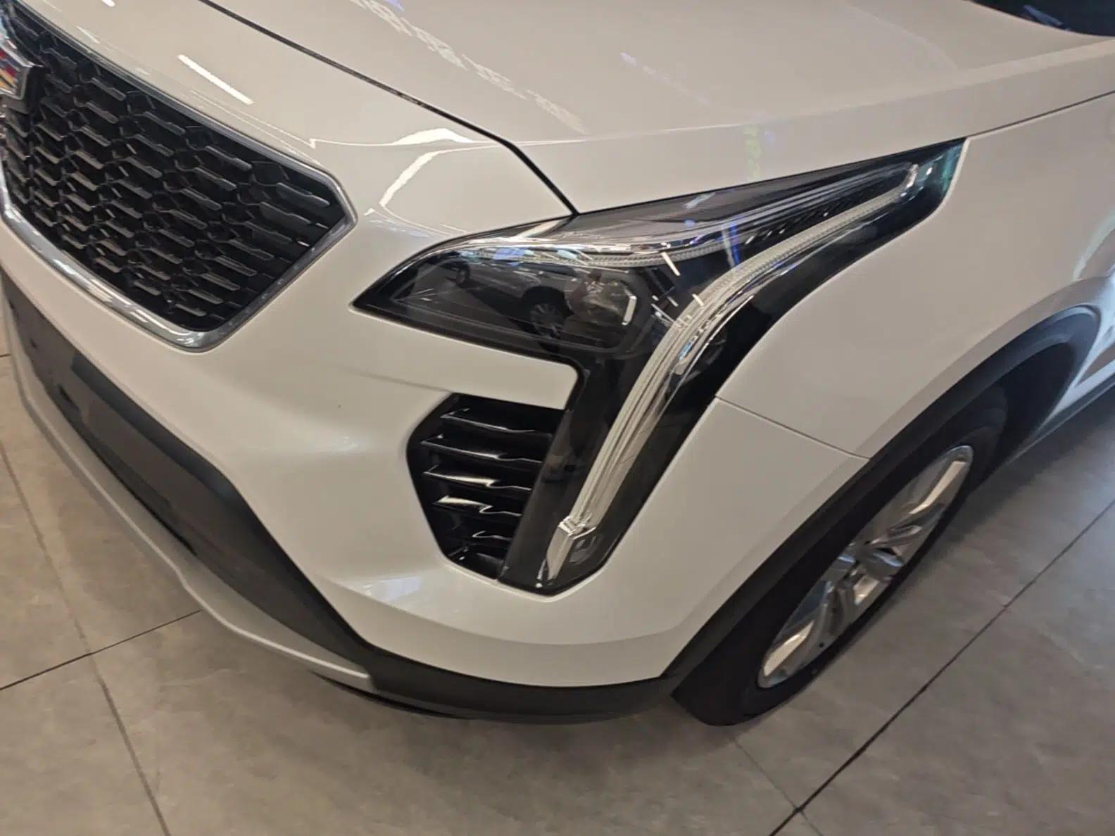 Cadillac XT4 2020 Revised Version 28T Two-Wheel Drive Leading Edition — миниатюра 9