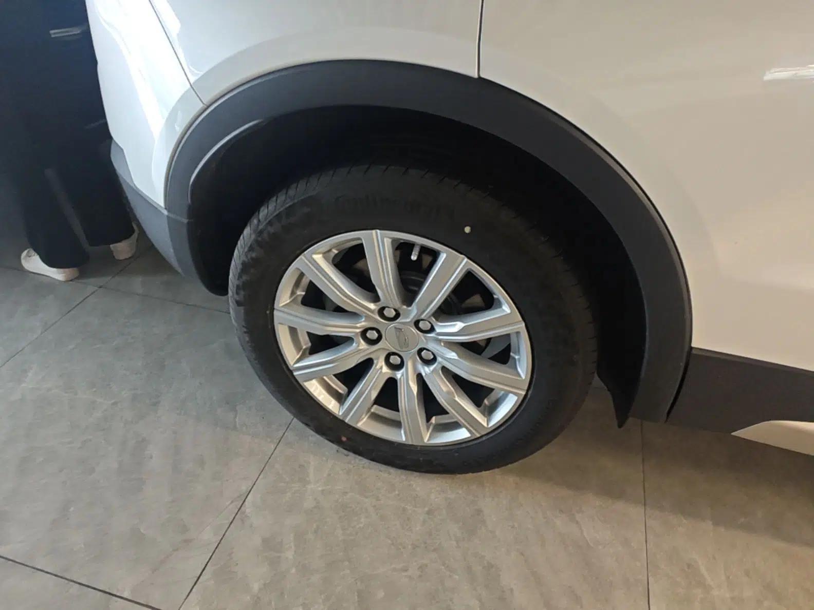 Cadillac XT4 2020 Revised Version 28T Two-Wheel Drive Leading Edition — миниатюра 10