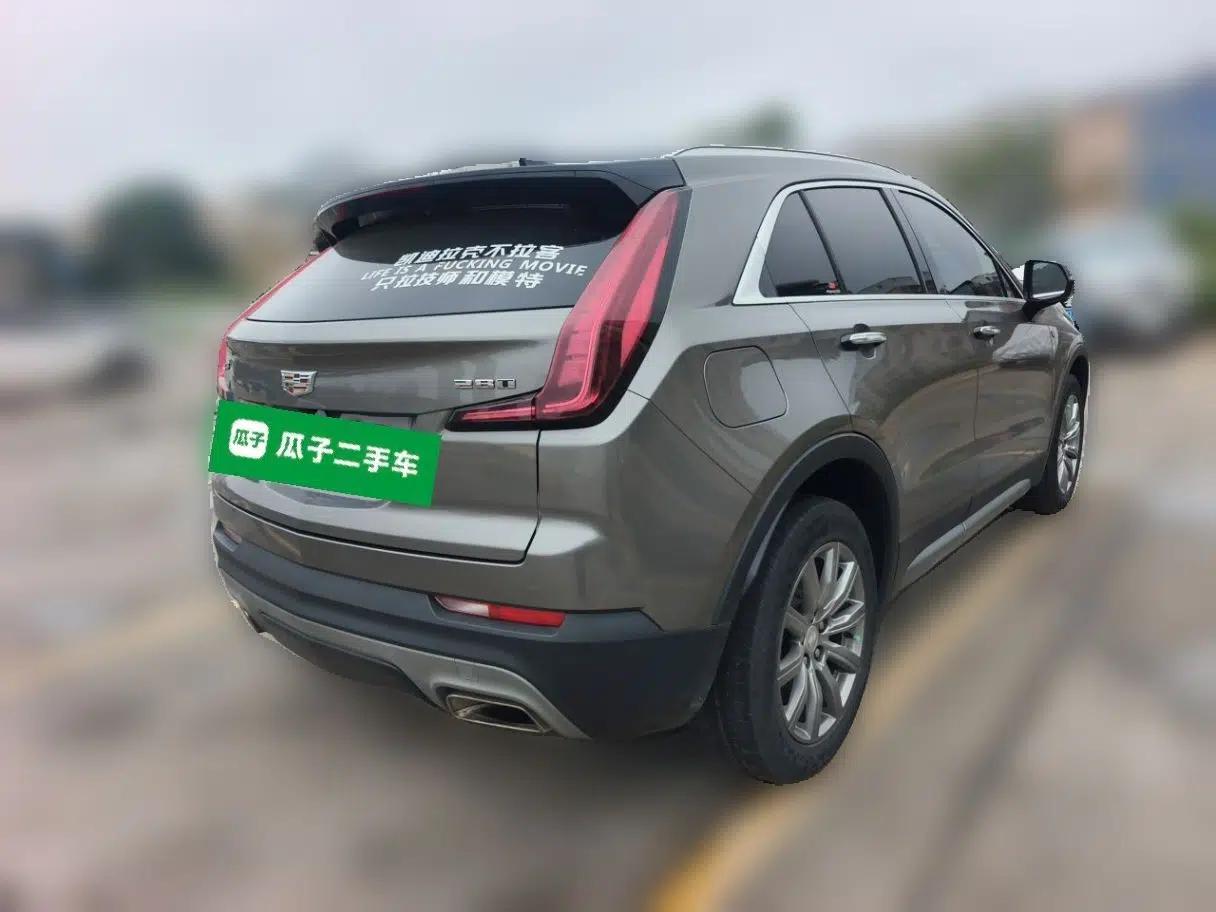 Cadillac XT4 2018 28T Two-Wheel Drive Leading Version — миниатюра 6