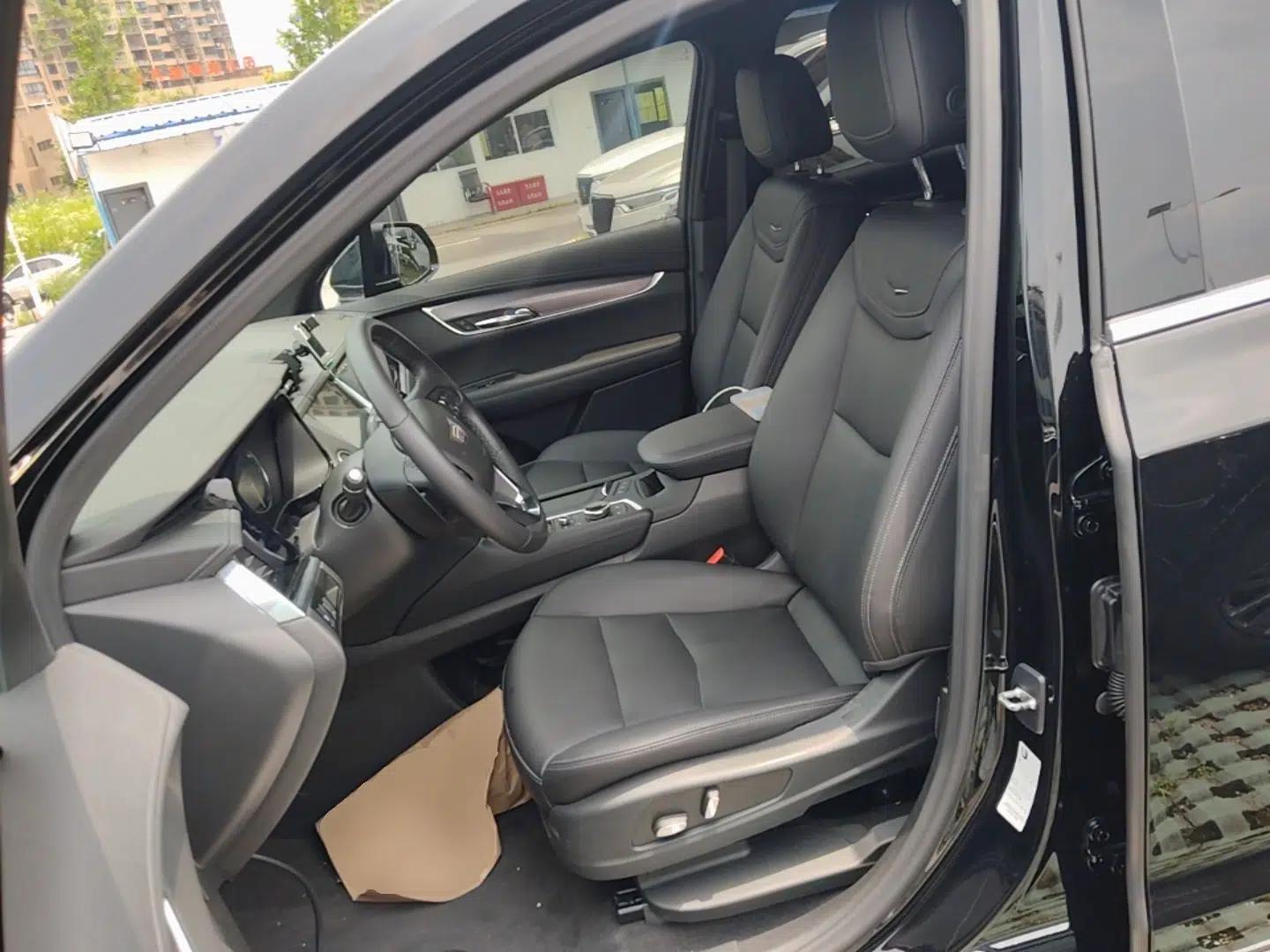 Cadillac XT6 2020 28T Seven-Seater Fashion Edition — миниатюра 18