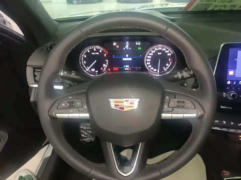 Cadillac CT4 2023 25T Fashion Edition — миниатюра 14