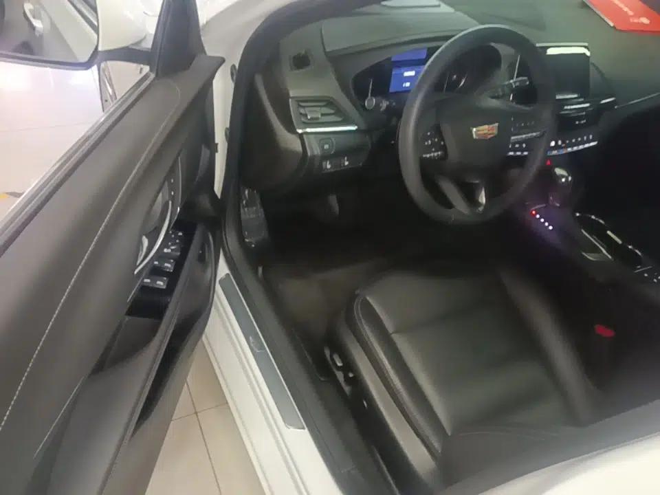 Cadillac CT4 2023 25T Fashion Edition — миниатюра 19