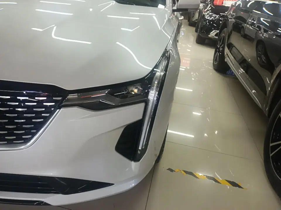 Cadillac CT4 2023 25T Fashion Edition — миниатюра 9