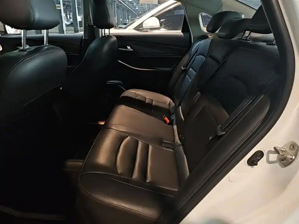 Trumpchi GA4 2018 200T Automatic Luxury Edition — миниатюра 17