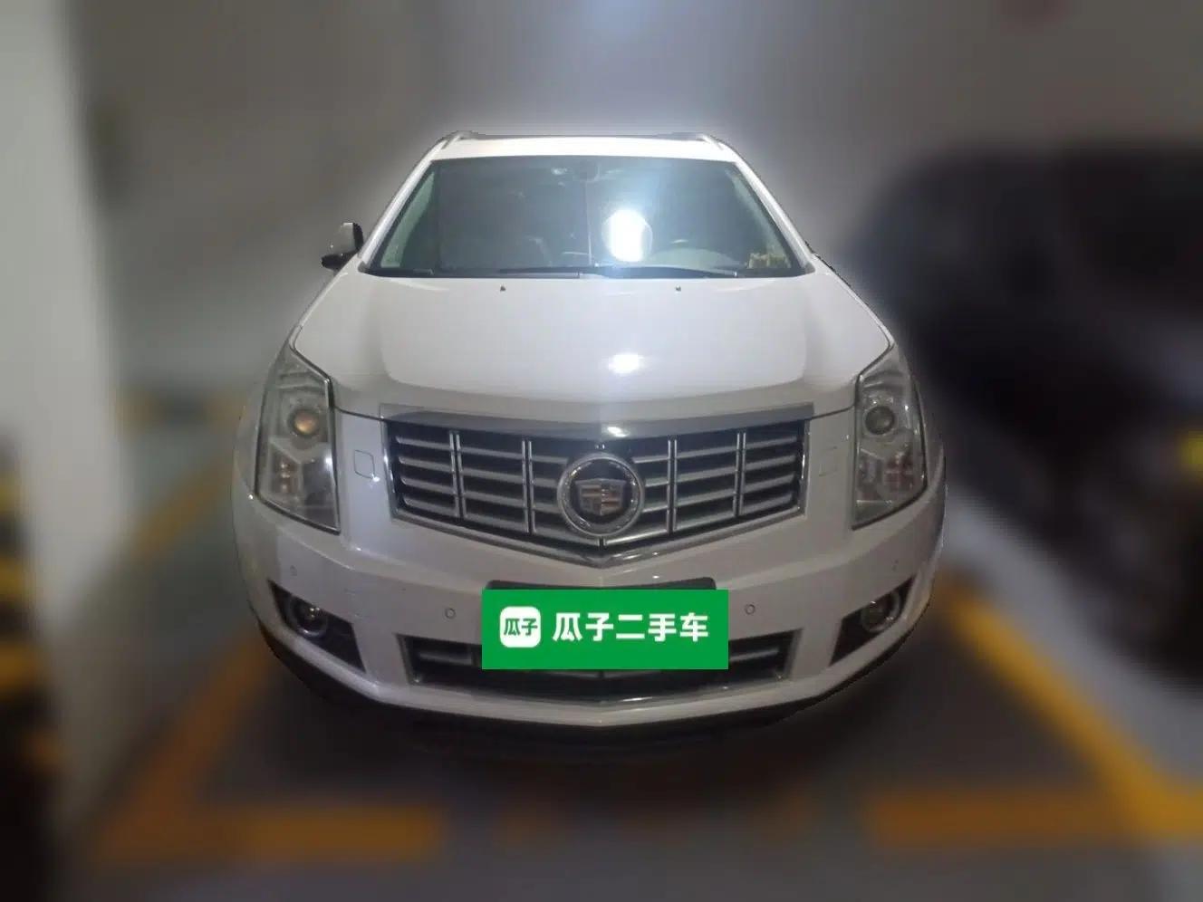 Cadillac SRX 2015 3.0L Elite Model — миниатюра 2