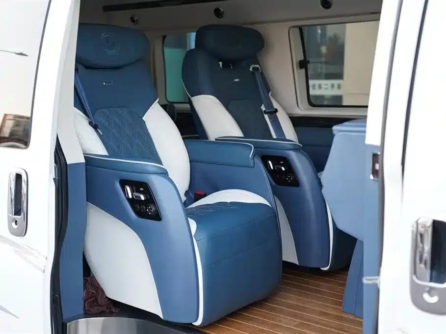 2015 SAVANA 5.3L G600S 4WD Luxury Edition — миниатюра 12