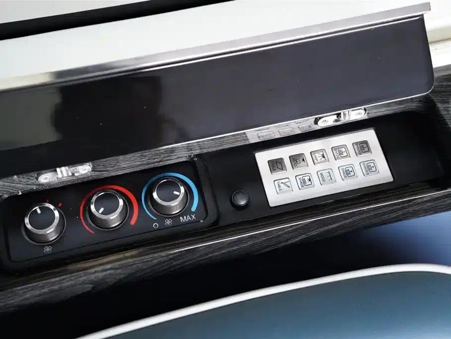 2015 SAVANA 5.3L G600S 4WD Luxury Edition — миниатюра 24