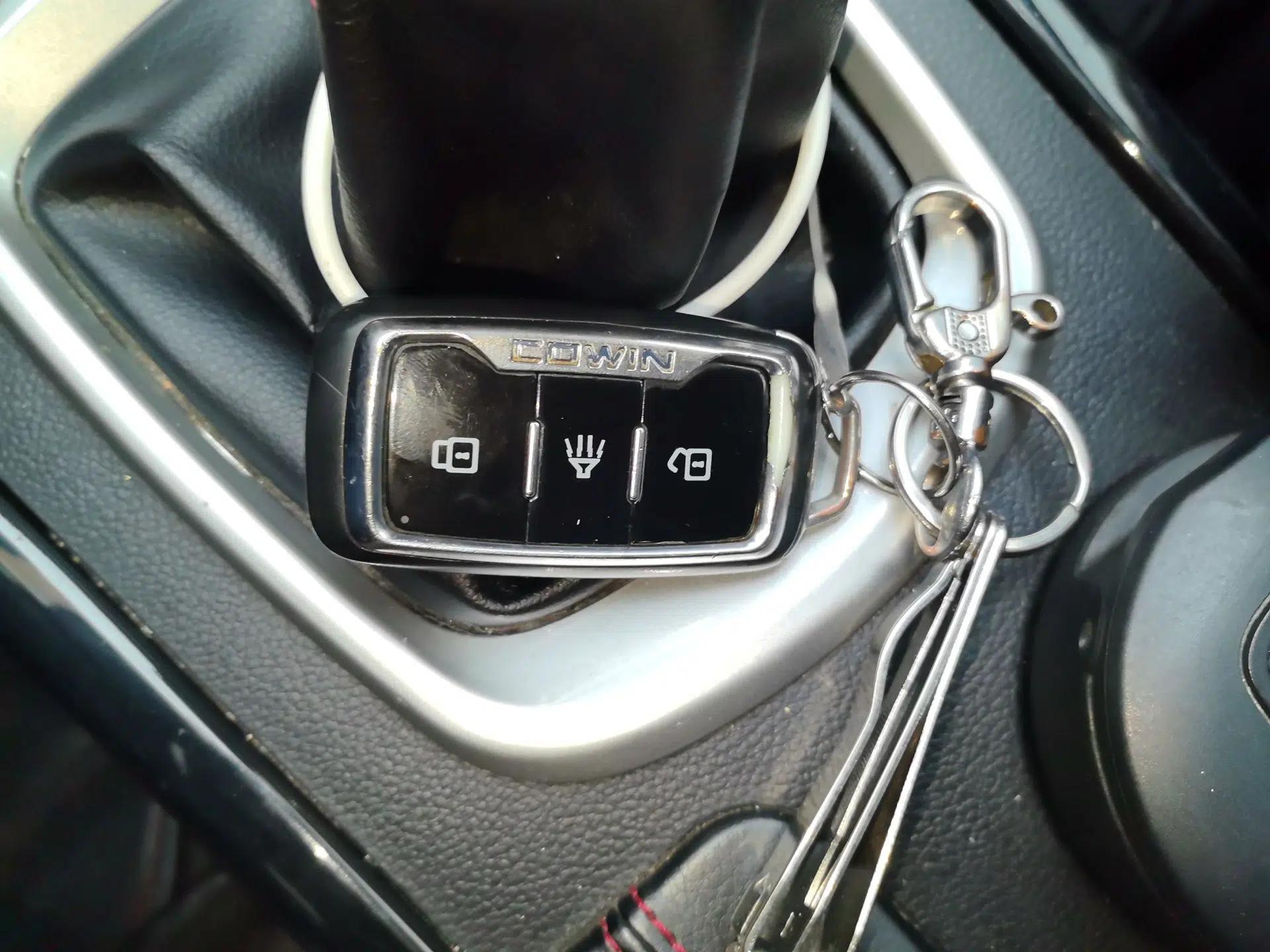 Cowin X3 2017 1.6L Manual Enthusiast Edition China V Standard — миниатюра 9