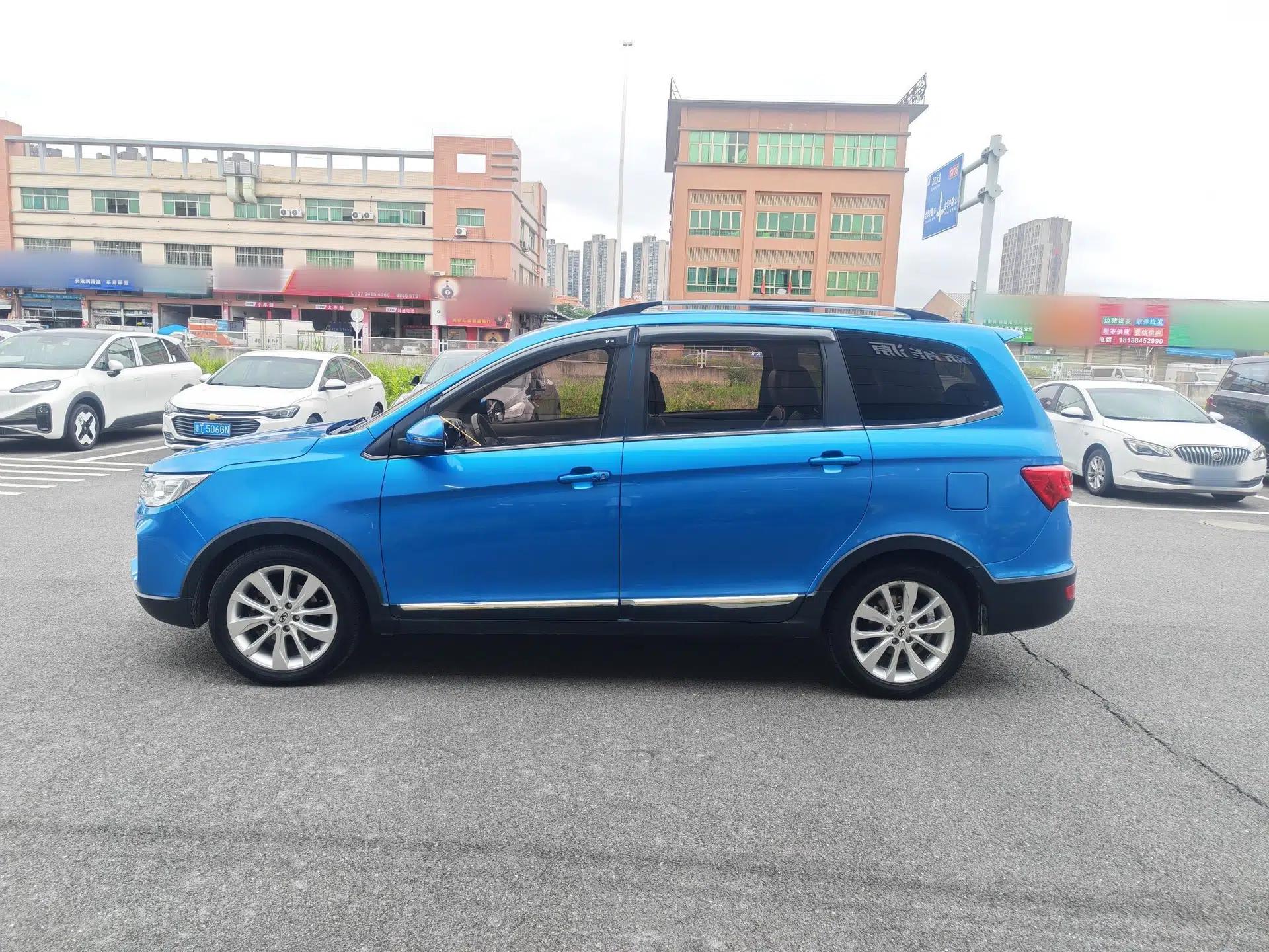 Cowin V3 2016 1.5L Automatic SmartConnect II Navigation Edition — миниатюра 8