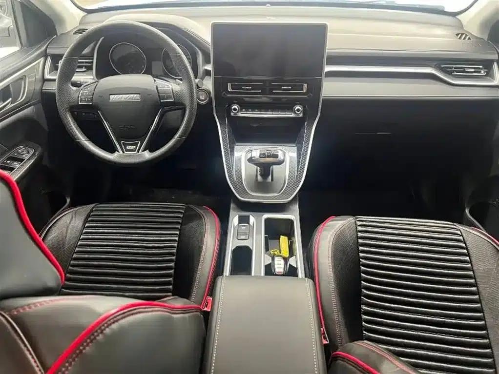 Haval M6 2023 PLUS 1.5T DCT Elite Intelligent Connectivity Edition — миниатюра 15