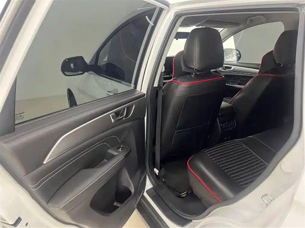 Haval M6 2023 PLUS 1.5T DCT Elite Intelligent Connectivity Edition — миниатюра 10
