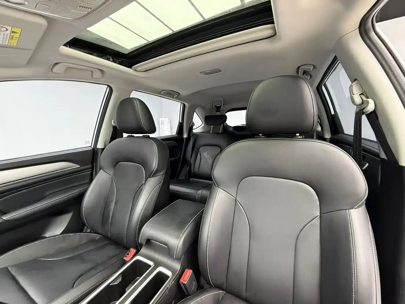 Haval M6 2023 PLUS 1.5T DCT Luxury Intelligent Connectivity Edition — миниатюра 16