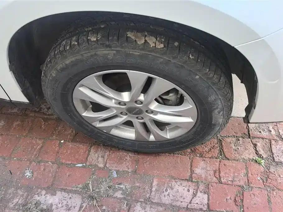 Haval M6 2018 Facelift 1.5T DCT 2WD Elite — миниатюра 6
