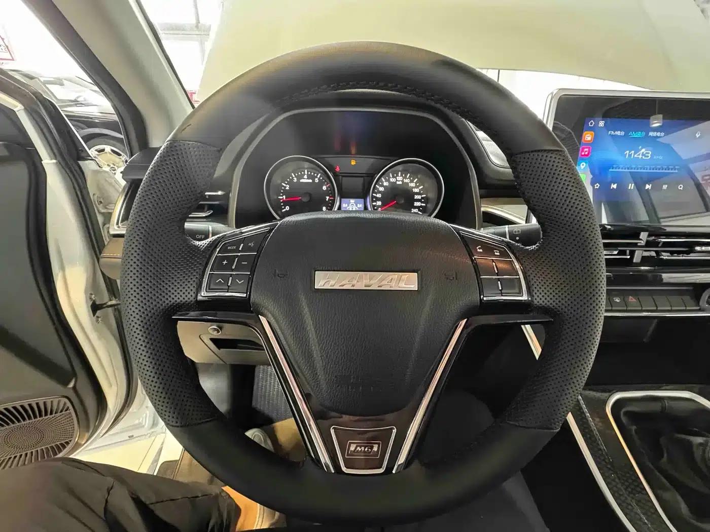 Haval M6 2021 PLUS 1.5T Manual Elite Intelligent Connectivity Edition — миниатюра 11