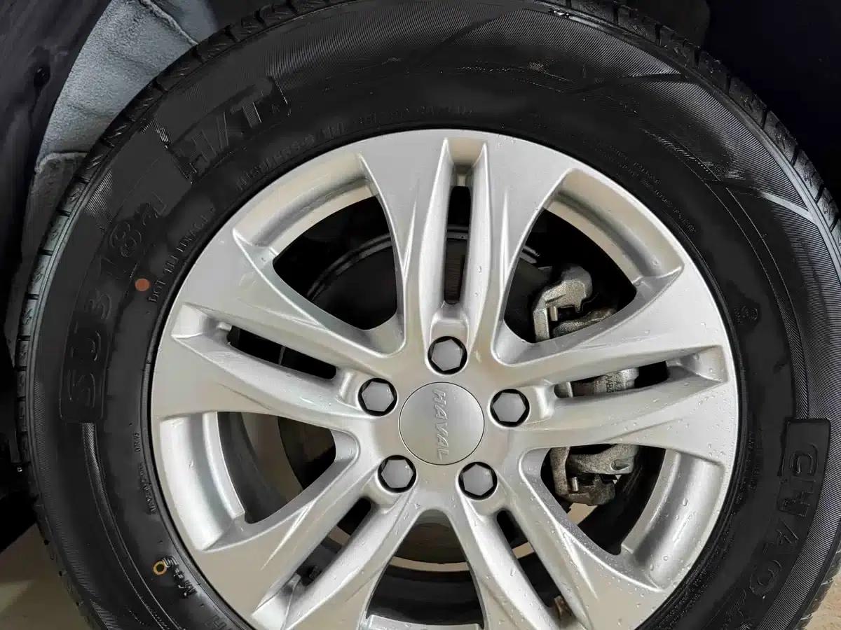 Haval M6 2021 PLUS 1.5T Manual Elite Intelligent Connectivity Edition — миниатюра 20
