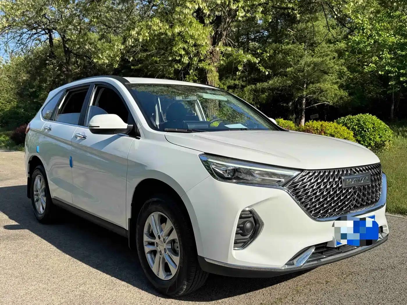 Haval M6 2023 PLUS 1.5T Manual Elite Intelligent Connectivity Edition — миниатюра 2