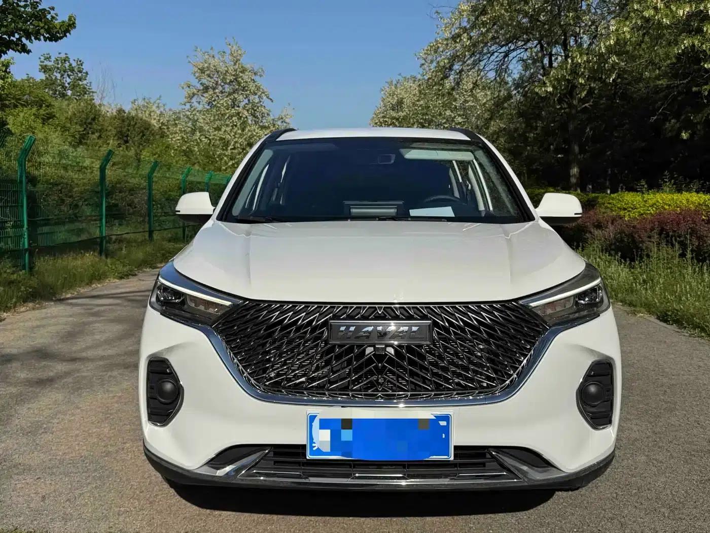 Haval M6 2023 PLUS 1.5T Manual Elite Intelligent Connectivity Edition — миниатюра 3