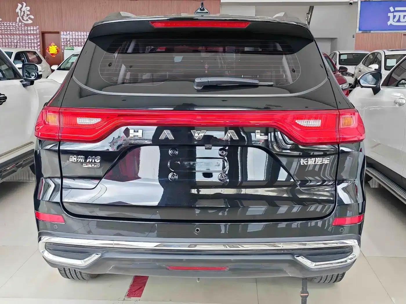 Haval M6 2023 PLUS 1.5T DCT Luxury Intelligent Connectivity Edition — миниатюра 6