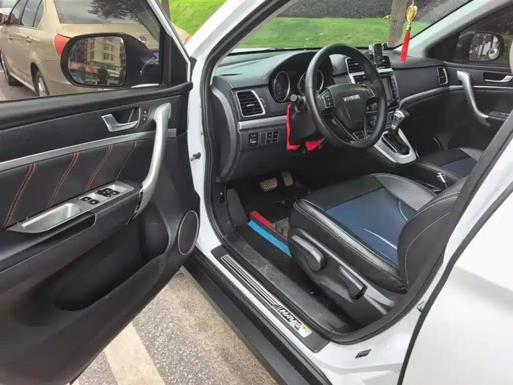 Haval M6 2018 Facelift 1.5T DCT 2WD Urban Edition — миниатюра 16