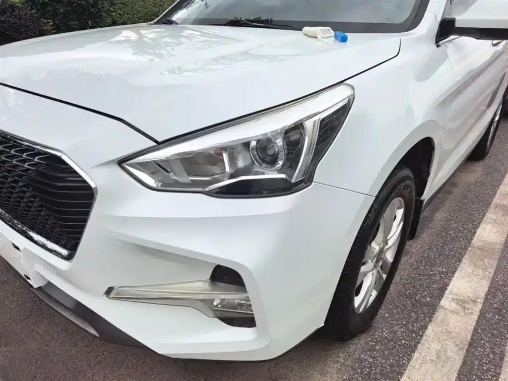 Haval M6 2018 Facelift 1.5T DCT 2WD Urban Edition — миниатюра 24