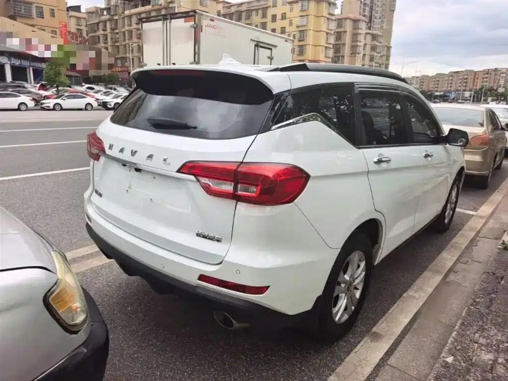 Haval M6 2018 Facelift 1.5T DCT 2WD Urban Edition — миниатюра 7