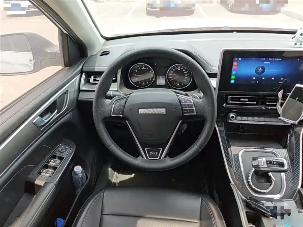 Haval M6 2021 PLUS 1.5T DCT Luxury Intelligent Connectivity Edition — миниатюра 17