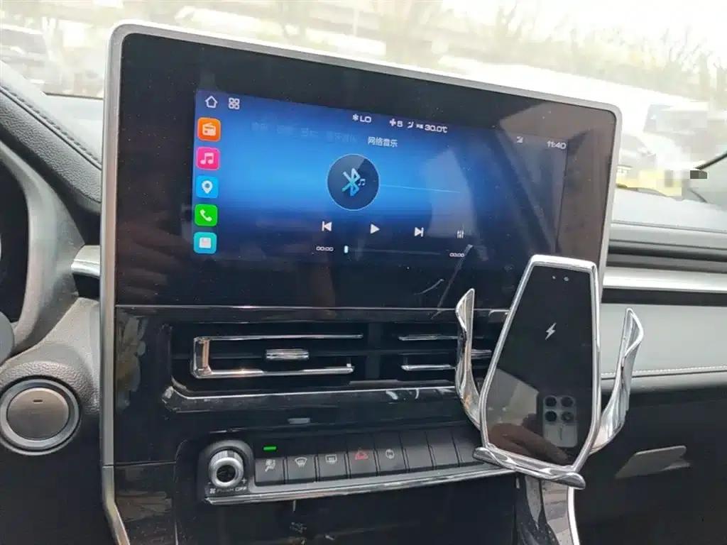 Haval M6 2021 PLUS 1.5T DCT Luxury Intelligent Connectivity Edition — миниатюра 20