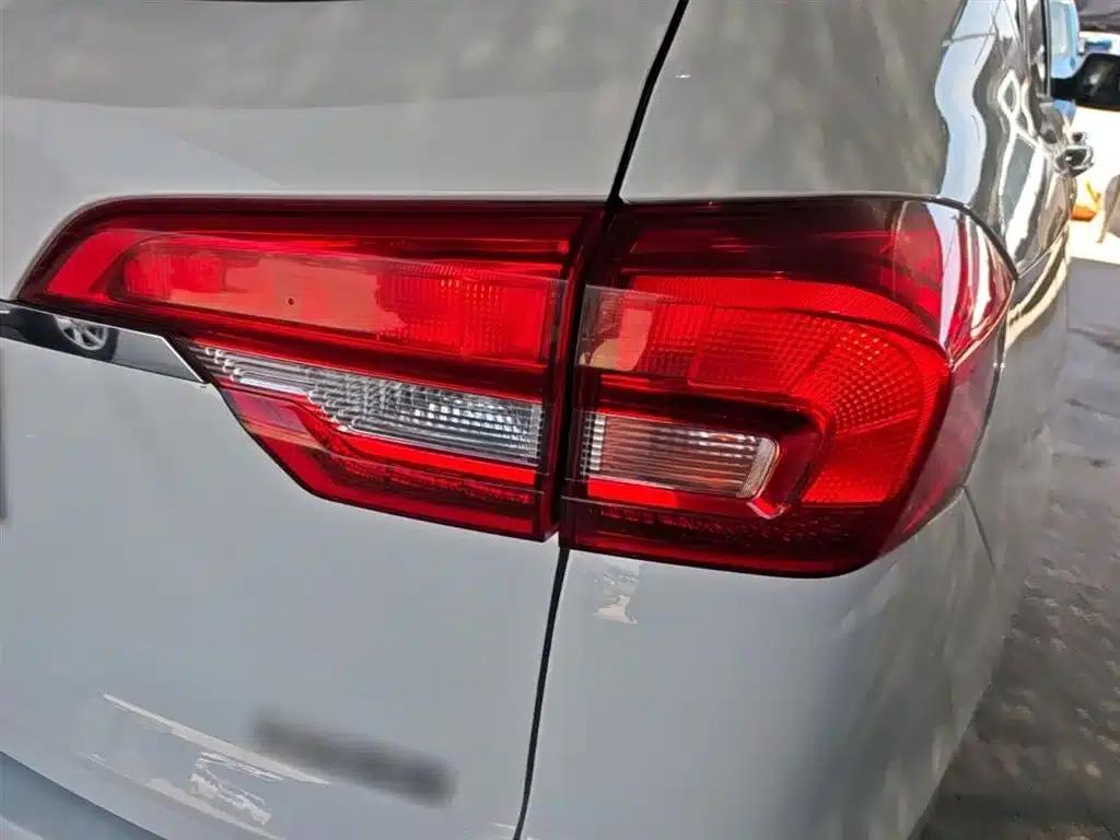 Haval M6 2018 1.5T Manual 2WD Elite — миниатюра 8
