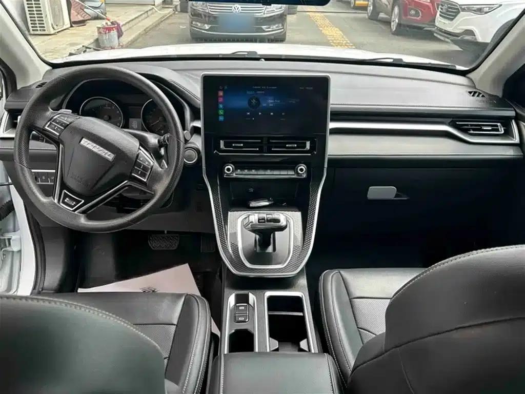 Haval M6 2021 PLUS 1.5T DCT Elite Intelligent Connectivity Edition — миниатюра 11
