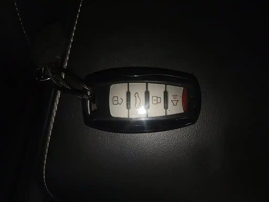 Haval M6 2021 PLUS 1.5T DCT Luxury Intelligent Connectivity Edition — миниатюра 9