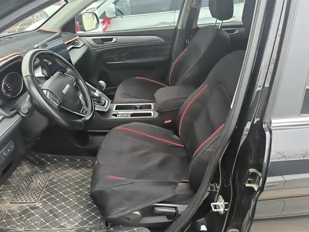 Haval M6 2021 PLUS 1.5T Manual Elite Intelligent Connectivity Edition — миниатюра 15
