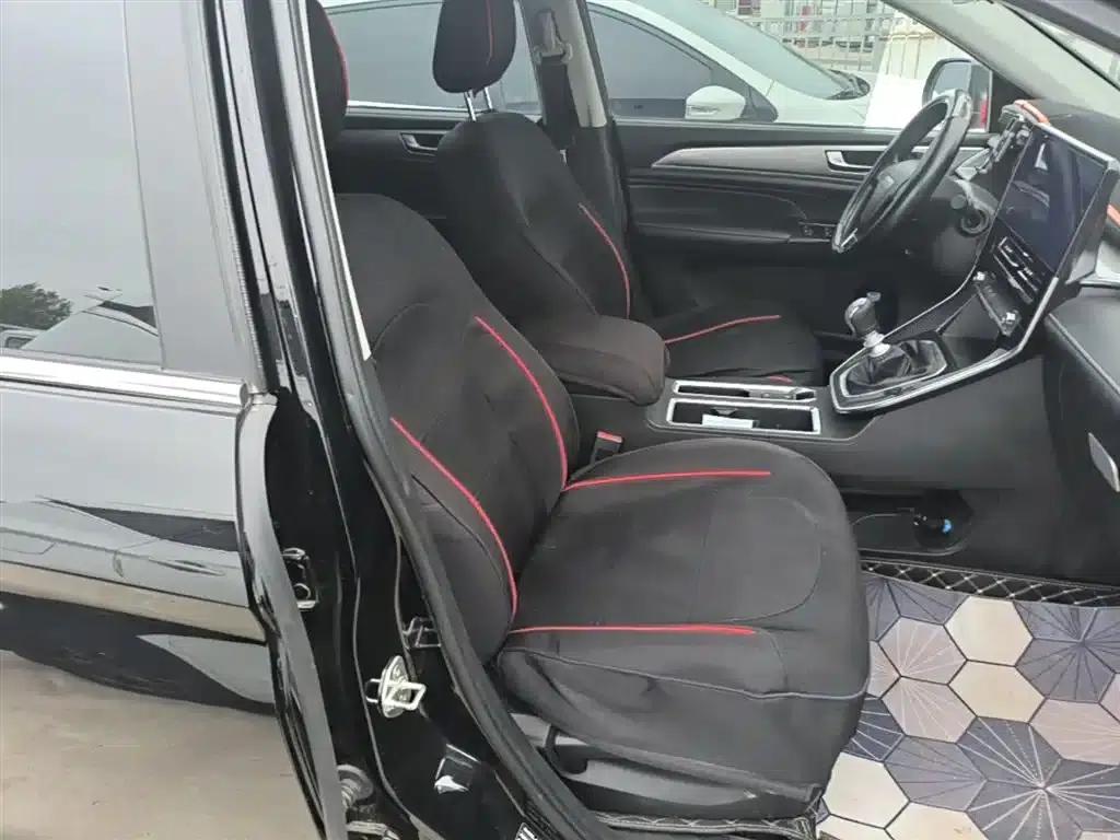 Haval M6 2021 PLUS 1.5T Manual Elite Intelligent Connectivity Edition — миниатюра 25