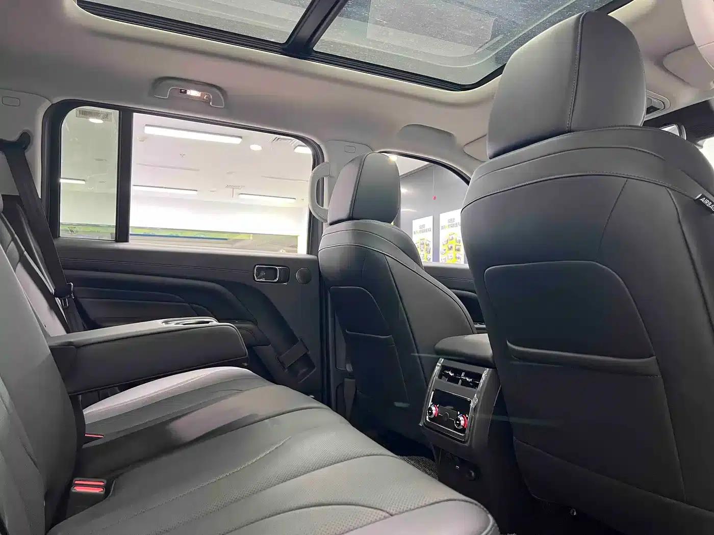 Haval H9 2024 2.4T Diesel 4WD Extreme Edition — миниатюра 11