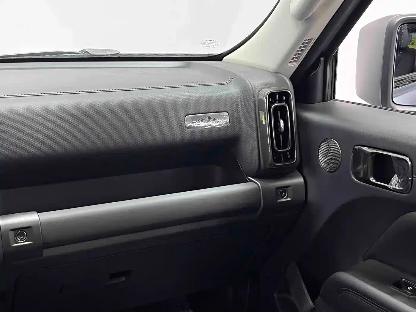 Haval H9 2024 2.4T Diesel 4WD Extreme Edition — миниатюра 14