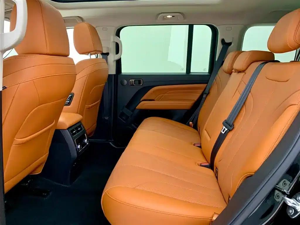 Haval H9 2024 2.4T Diesel 4WD Extreme Edition — миниатюра 11